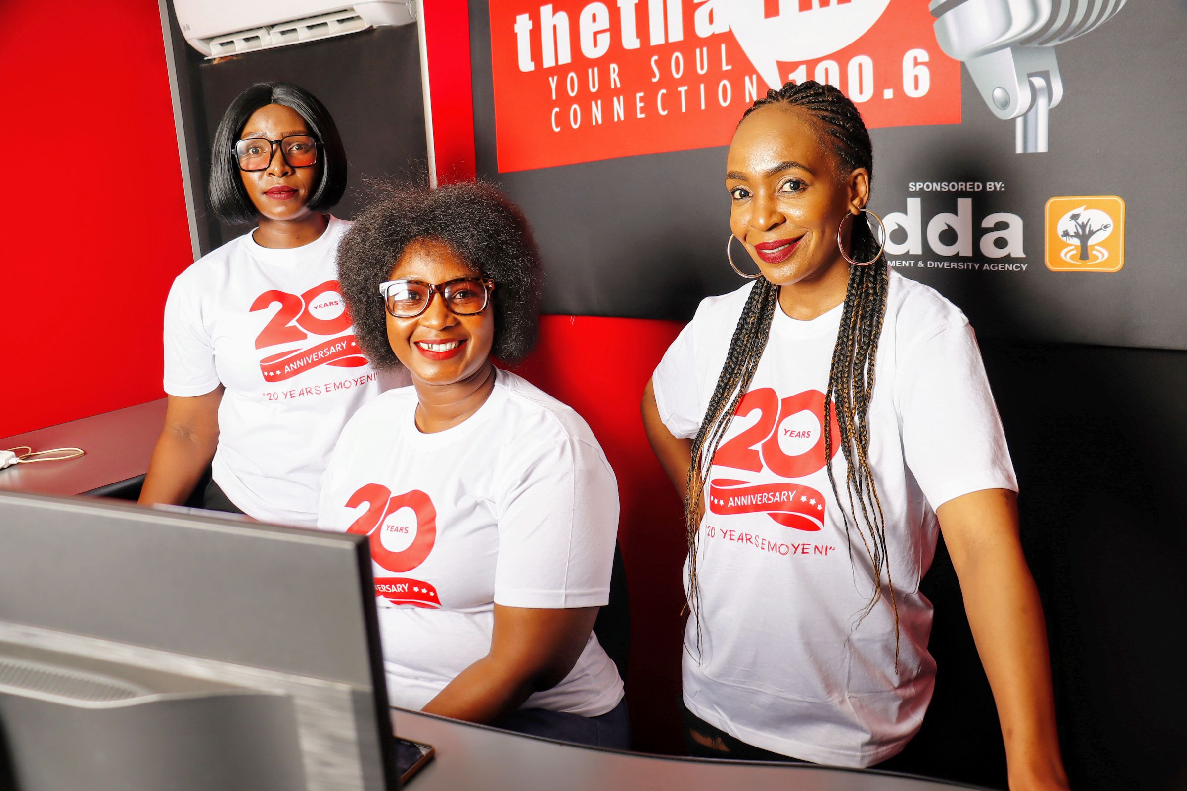 THETHA FM 100.6