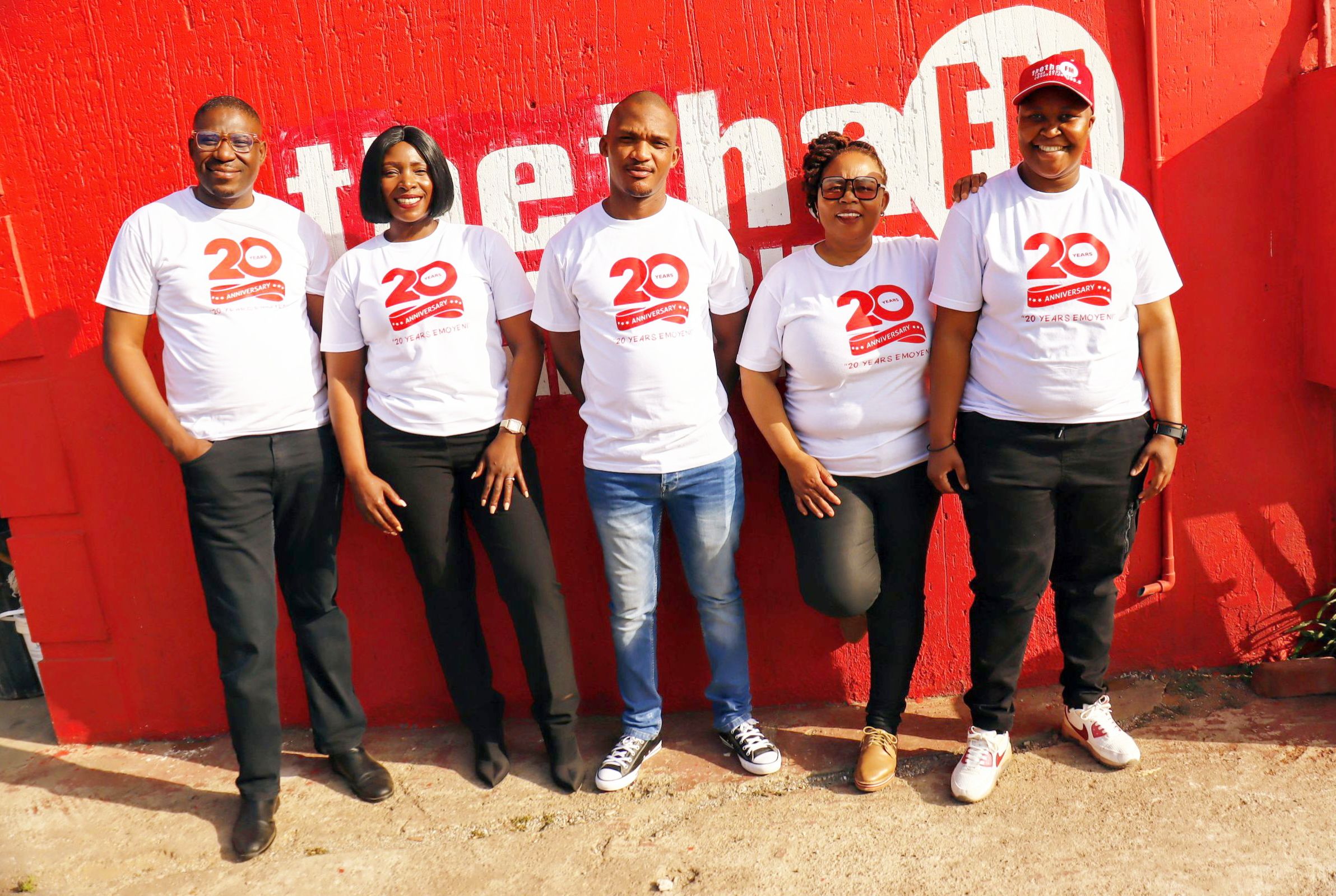 THETHA FM 100.6
